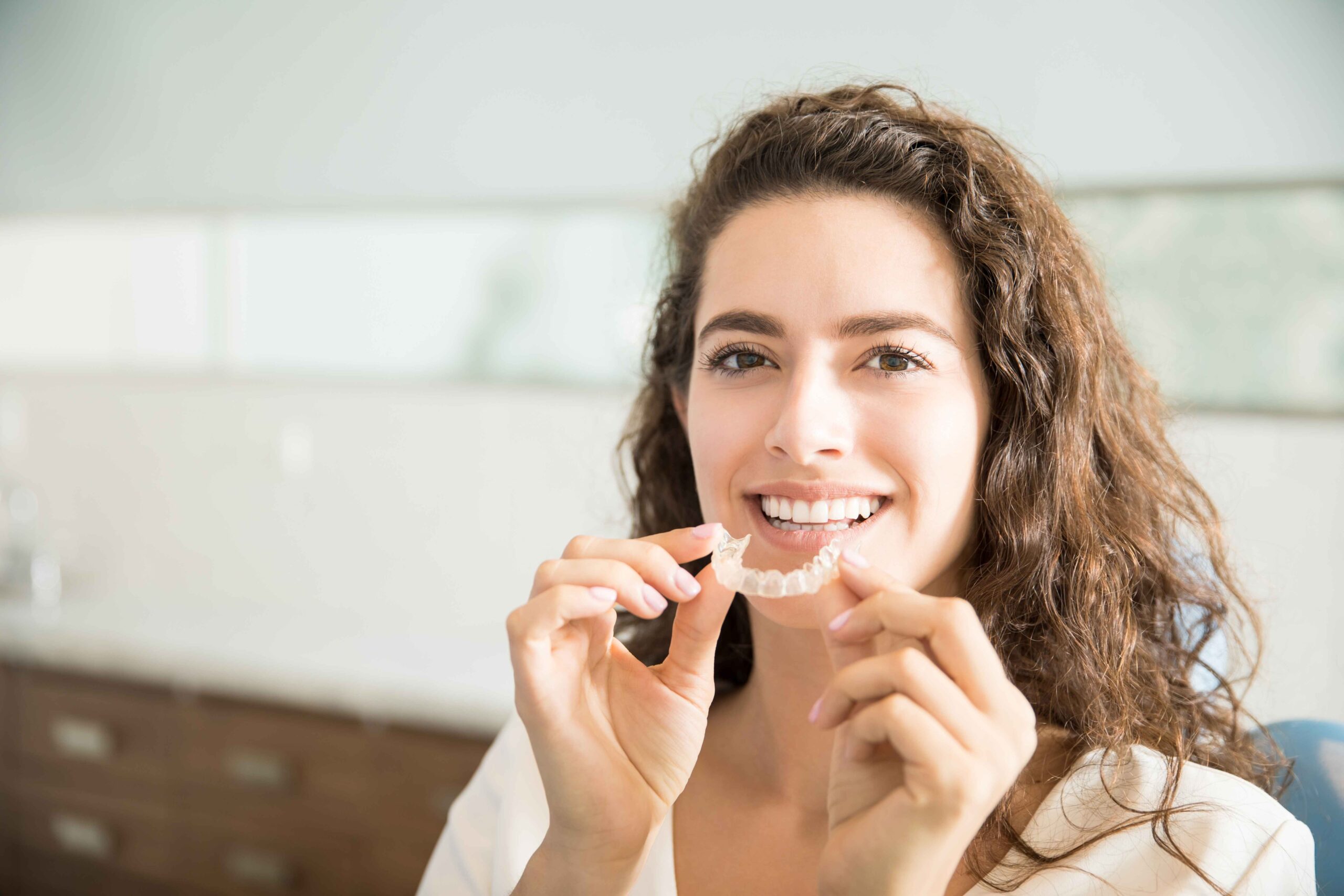 What To Know Before Choosing Invisalign Braces For Your Smile